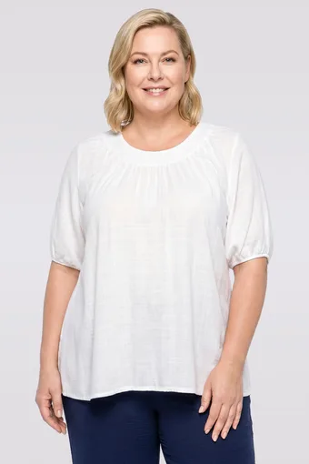 Kopie Kopie Kopie Tmavě modrá halenka s krajkovým kardiganem a zlatými knoflíky