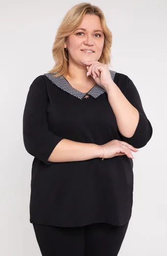 Černá lesklá halenka