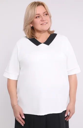 Tmavě modrá halenka s bílým límečkem