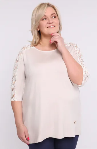Béžová halenka s broží